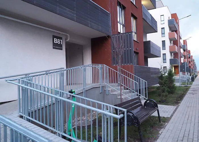 Lena ブラショフ